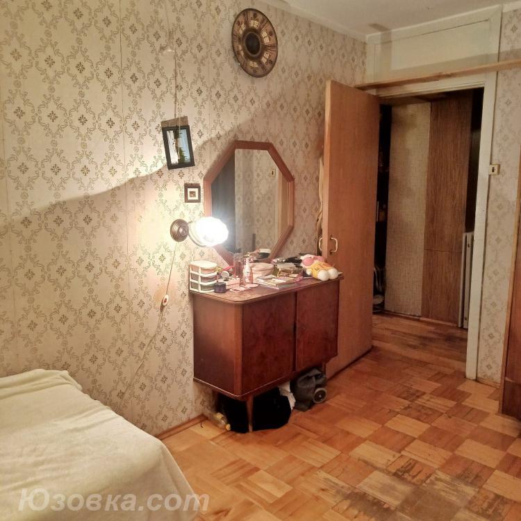 2-комн. квартира, 36м², с мебелью, 2/5 эт., ДОНЕЦК