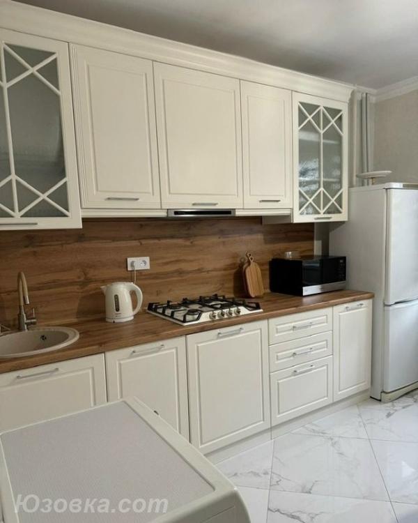 2-комн. квартира, 48м², с мебелью, 2/5 эт., ДОНЕЦК