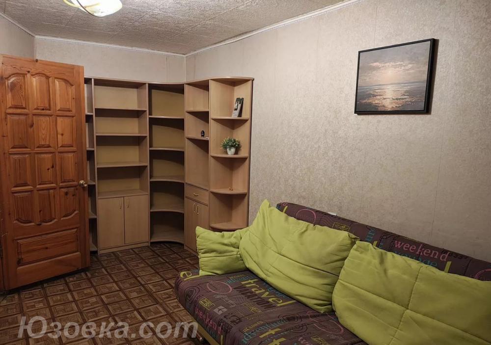 2-комн. квартира, 47м², с мебелью, 4/9 эт.