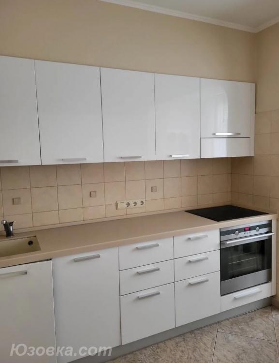 2-комн. квартира, 55м², с мебелью, 2/9 эт., ДОНЕЦК