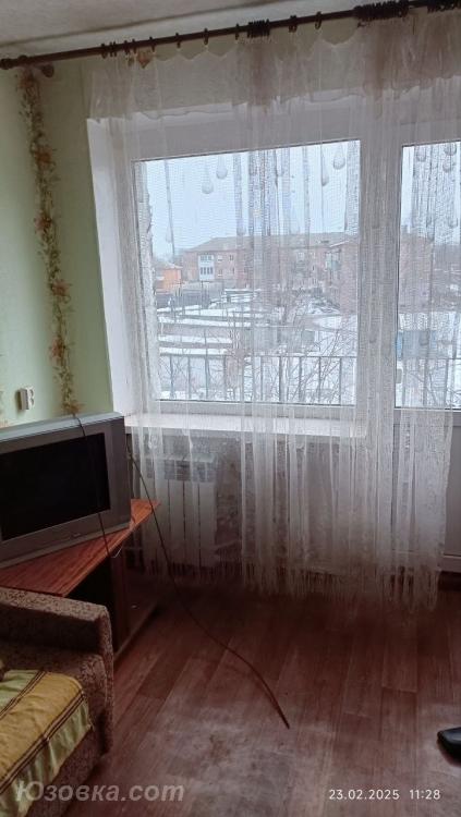 3-комн. квартира, 57 м², вторичка, 3/3 эт.