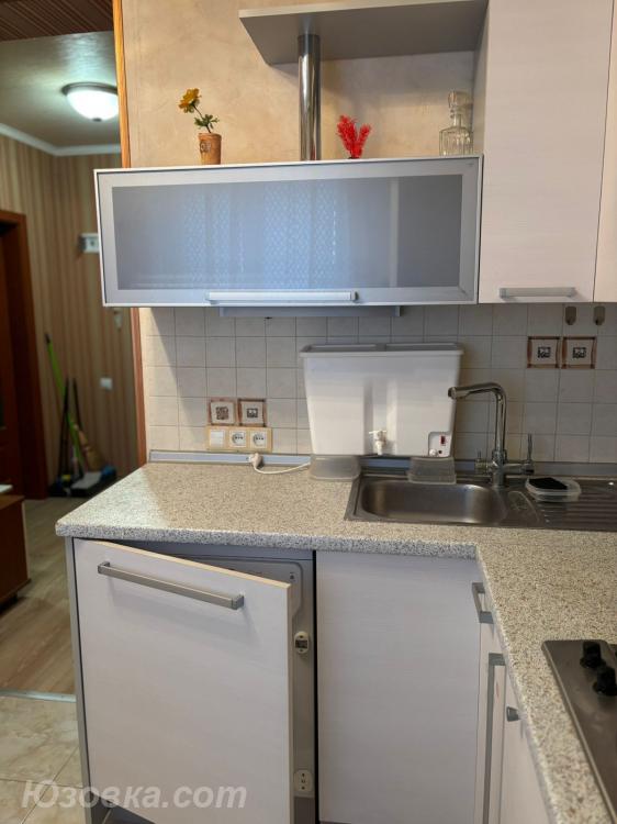 2-комн. квартира, 47 м², вторичка, 4/4 эт., ДОНЕЦК