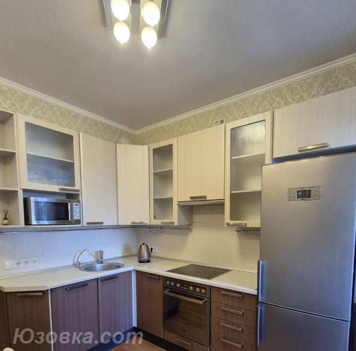 1-комн. квартира, 42м², с мебелью, 4/8 эт., ДОНЕЦК