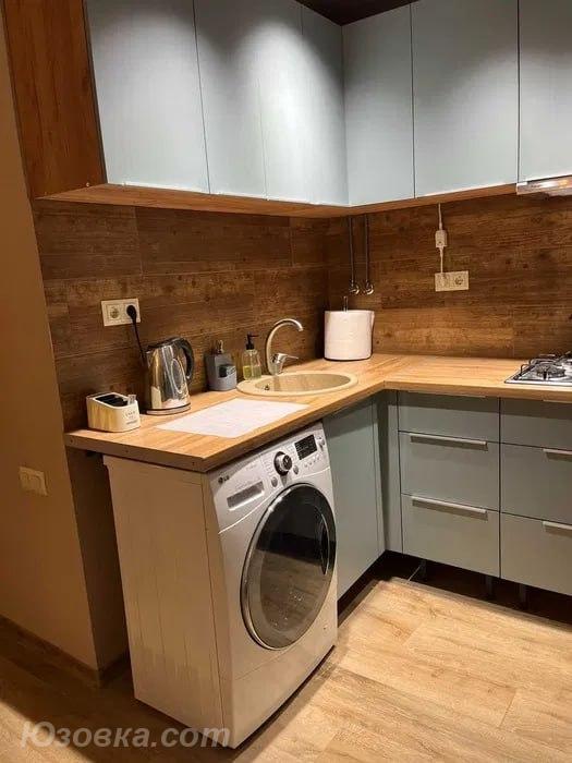 1-комн. квартира, 40м², с мебелью, 2/15 эт., ДОНЕЦК