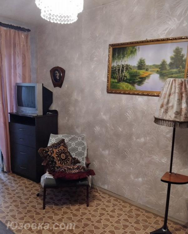1-комн. квартира, 31м², с мебелью, 4/9 эт., ДОНЕЦК