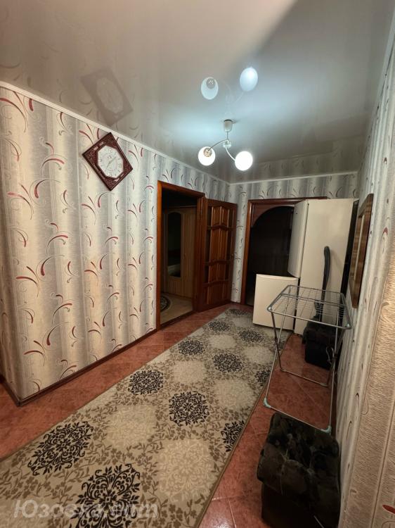 2-комн. квартира, 49м², с мебелью, 2/2 эт., ДОНЕЦК
