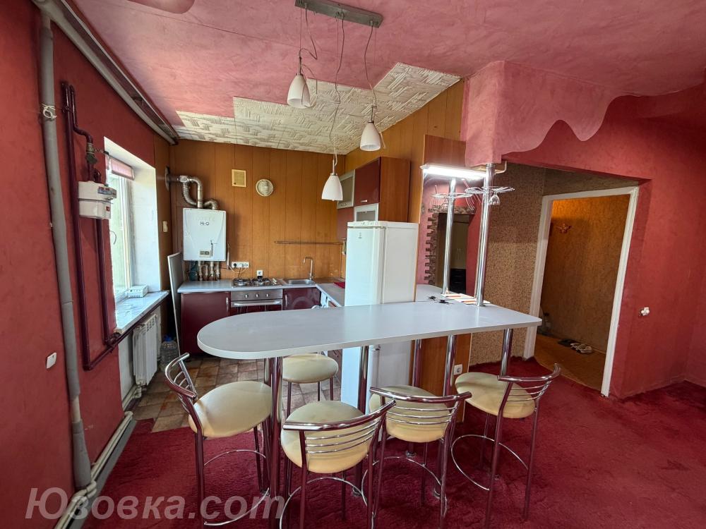 3-комн. квартира, 56 м², вторичка, 4/4 эт., Макеевка