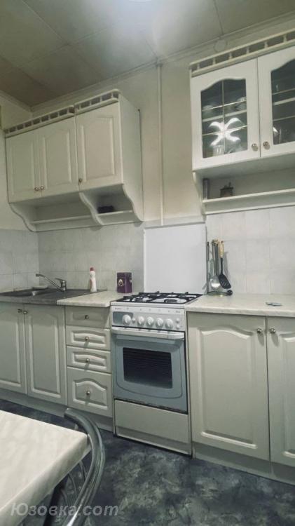2-комн. квартира, 45м², с мебелью, 4/10 эт., ДОНЕЦК