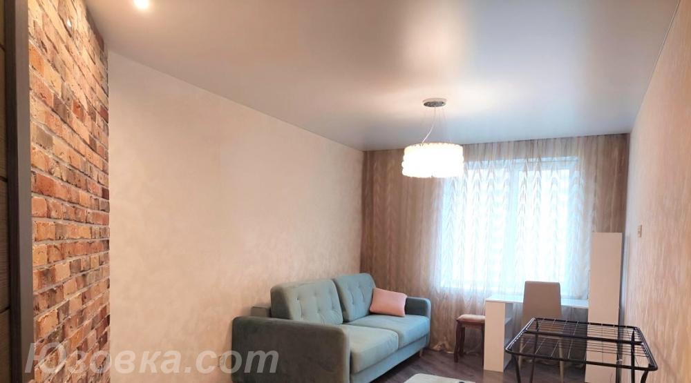 2-комн. квартира, 54м², с мебелью, 2/9 эт., ДОНЕЦК