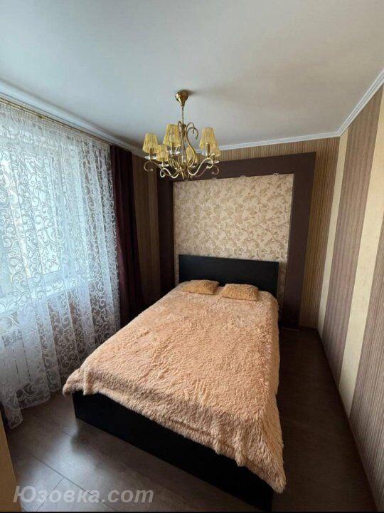 2-комн. квартира, 52м², с мебелью, 8/9 эт., ДОНЕЦК