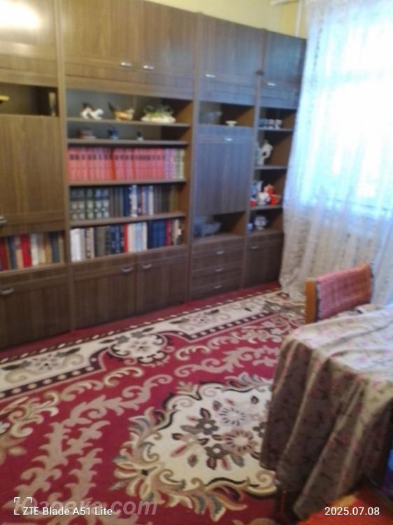 2-комн. квартира, 48 м², вторичка, 3/9 эт., ДОНЕЦК