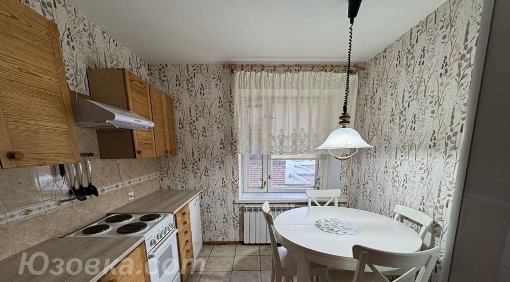 2-комн. квартира, 56м², с мебелью, 4/5 эт., ДОНЕЦК