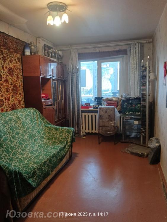 2-комн. квартира, 42м², с мебелью, 8/9 эт., ДОНЕЦК