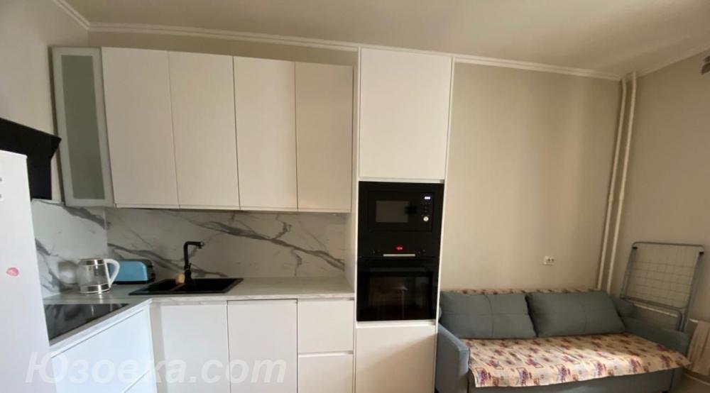 2-комн. квартира, 52м², с мебелью, 1/9 эт.