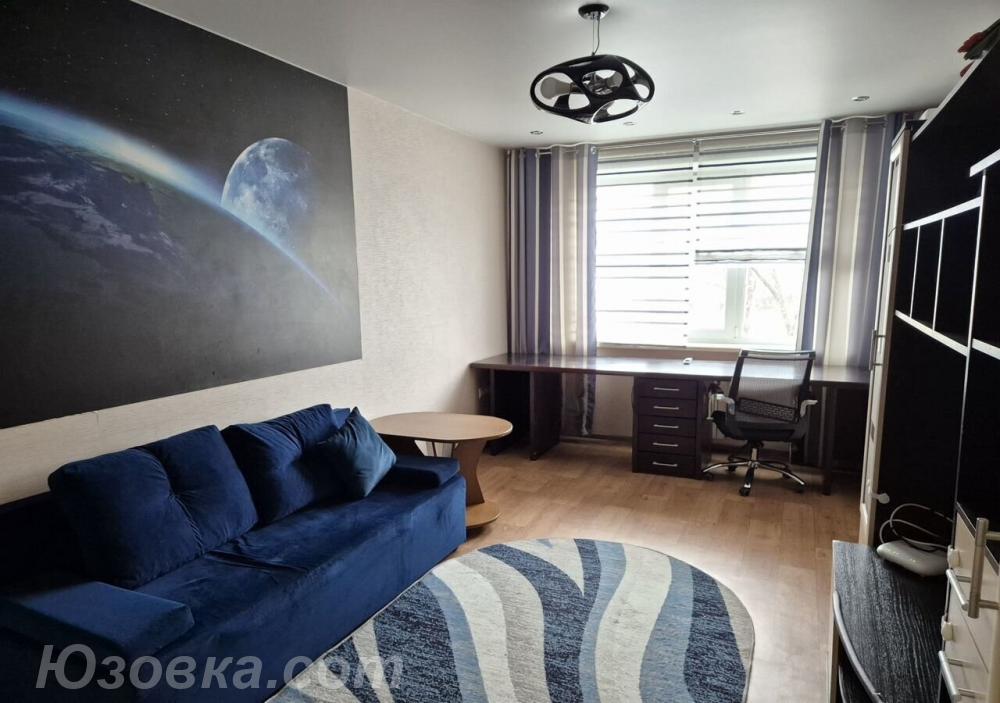 3-комн. квартира, 50м², с мебелью, 2/5 эт., ДОНЕЦК
