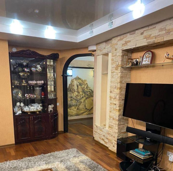 3-комн. квартира, 64м², с мебелью, 4/9 эт., ДОНЕЦК