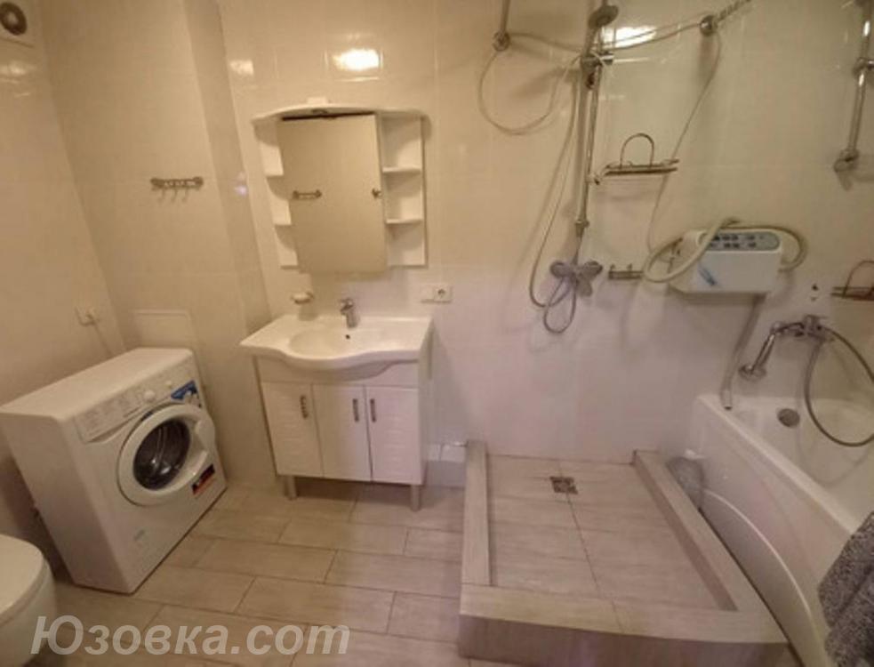 3-комн. квартира, 68м², с мебелью, 3/9 эт., ДОНЕЦК