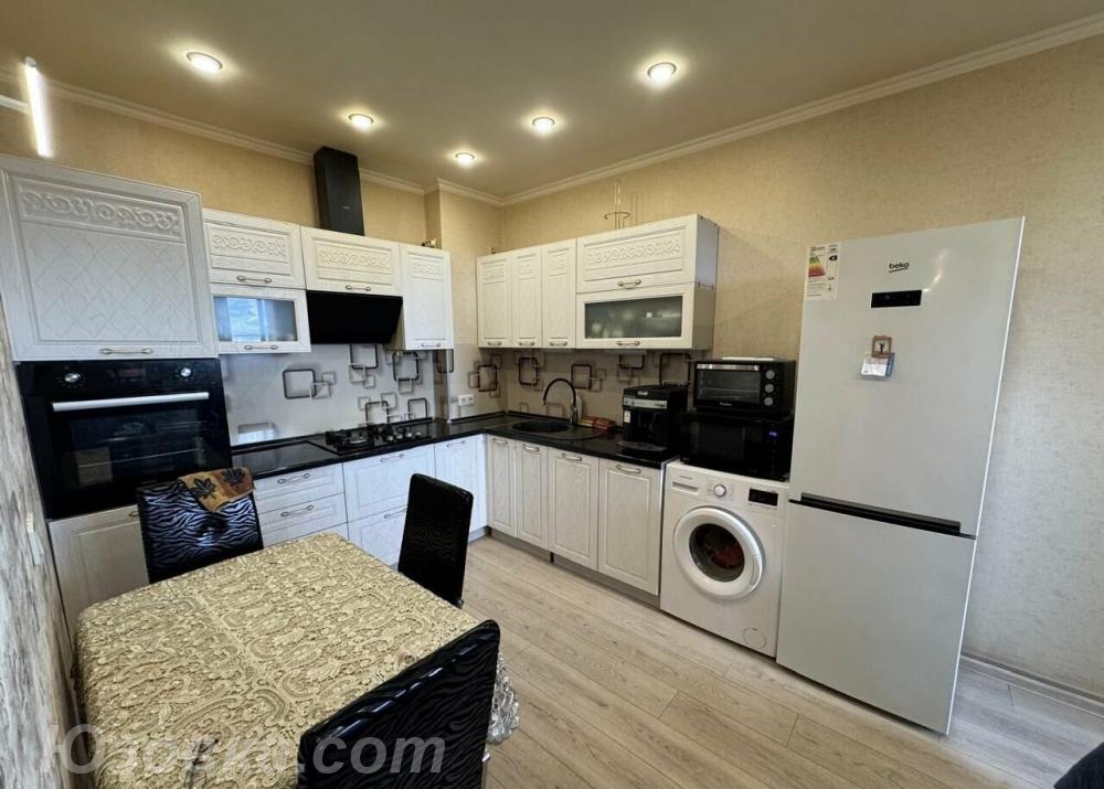 1-комн. квартира, 54м², с мебелью, 8/9 эт., ДОНЕЦК