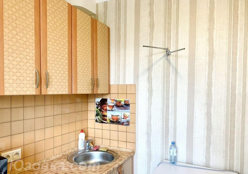 1-комн. квартира, 22м², с мебелью, 2/6 эт., ДОНЕЦК