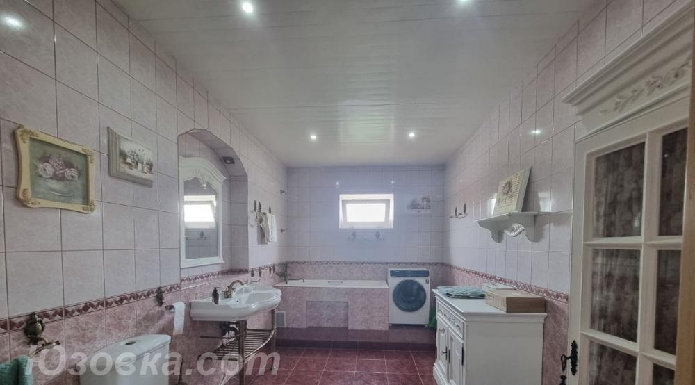 4-комн. квартира, 135м², с мебелью, 3/9 эт., ДОНЕЦК