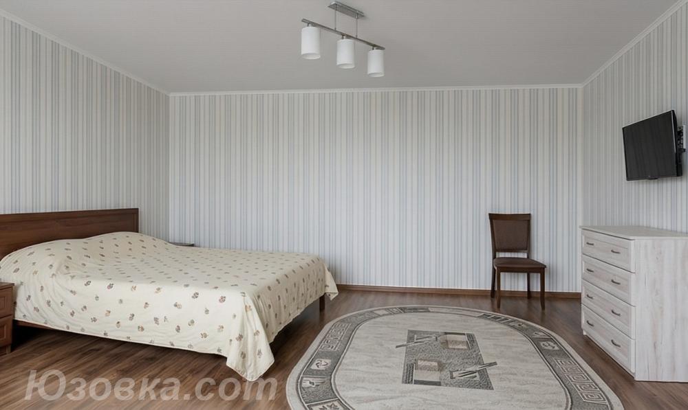 2-комн. квартира, 59м², с мебелью, 2/5 эт., ДОНЕЦК