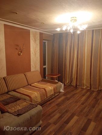 2-комн. квартира, 50 м², вторичка, 9/9 эт., ДОНЕЦК