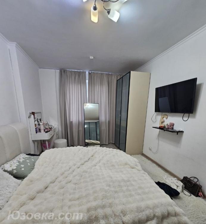 2-комн. квартира, 55м², с мебелью, 4/9 эт., ДОНЕЦК