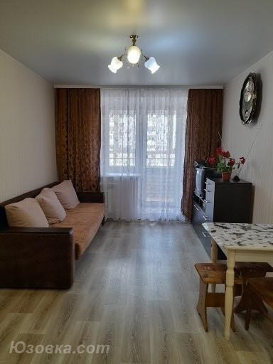 1-комн. квартира, 42м², с мебелью, 1/1 эт., ДОНЕЦК