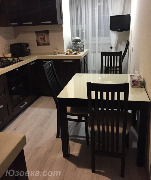 2-комн. квартира, 51м², с мебелью, 4/5 эт., ДОНЕЦК