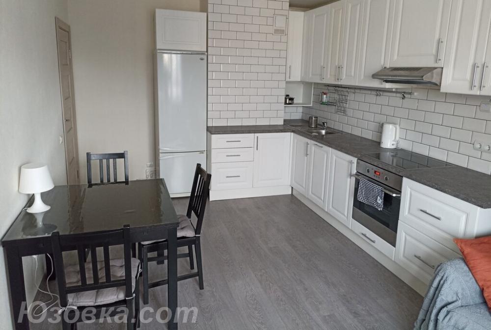 2-комн. квартира, 54м², с мебелью, 2/9 эт., ДОНЕЦК