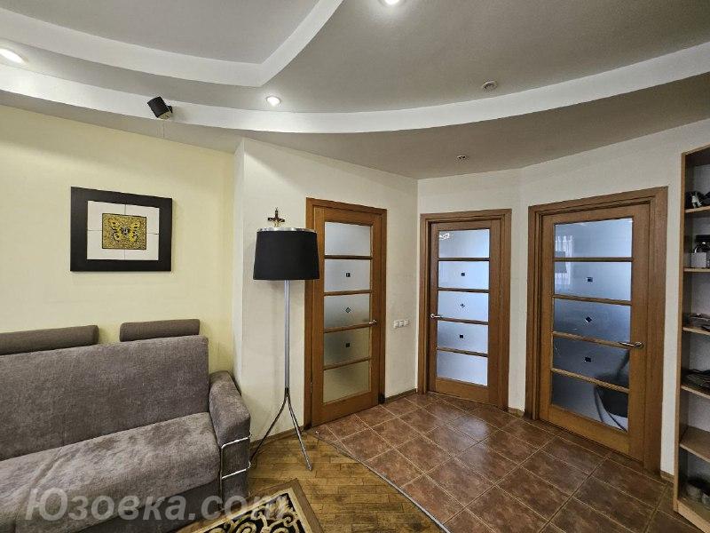 3-комн. квартира, 73 м², вторичка, 4/5 эт., ДОНЕЦК