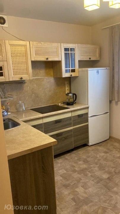 1-комн. квартира, 38м², с мебелью, 3/6 эт., ДОНЕЦК