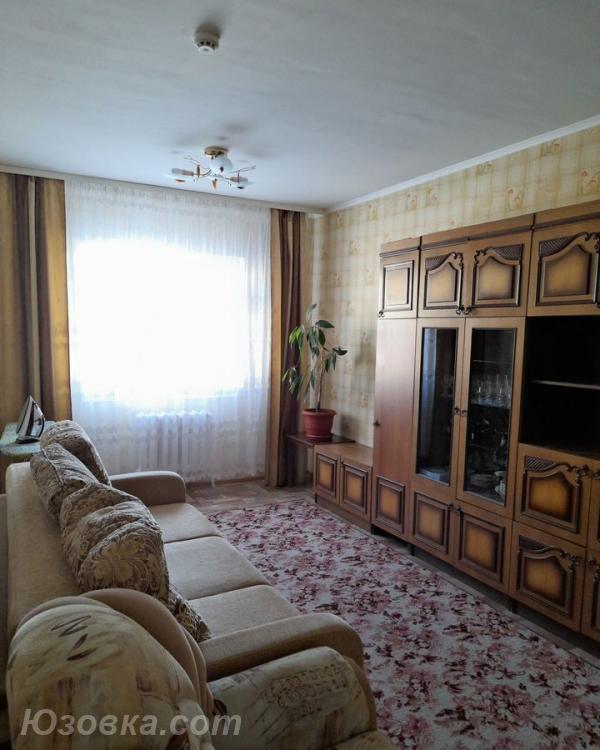 2-комн. квартира, 50м², с мебелью, 3/9 эт., ДОНЕЦК