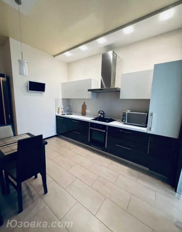 2-комн. квартира, 51м², с мебелью, 5/9 эт., ДОНЕЦК