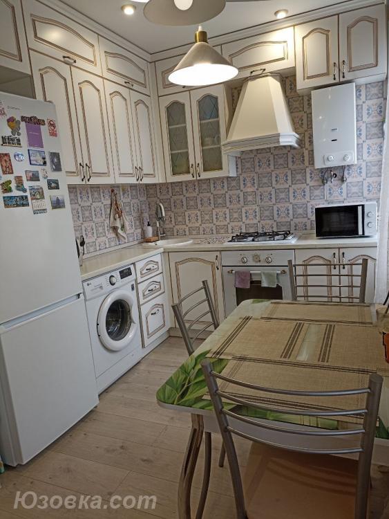 2-комн. квартира, 45м², с мебелью, 4/9 эт., ДОНЕЦК