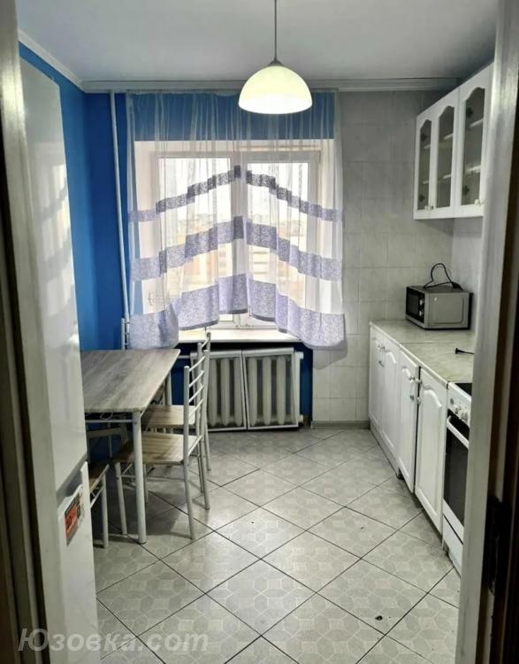 2-комн. квартира, 46м², с мебелью, 3/9 эт.
