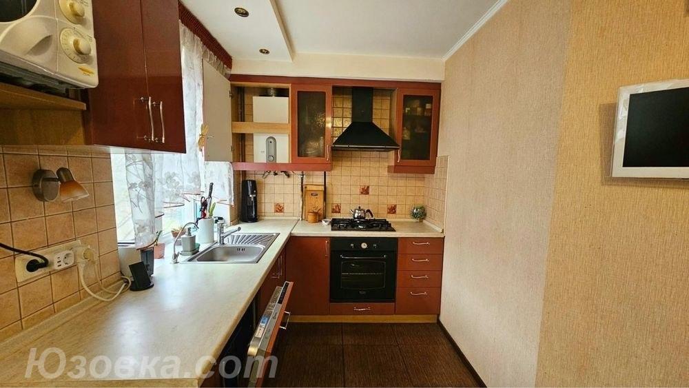 2-комн. квартира, 48м², с мебелью, 2/9 эт., ДОНЕЦК