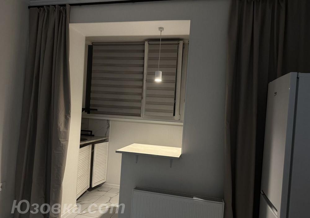 студия квартира, 20м², с мебелью, 1/1 эт., ДОНЕЦК