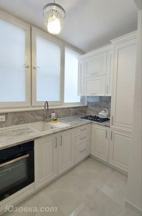 2-комн. квартира, 45м², с мебелью, 4/9 эт., ДОНЕЦК