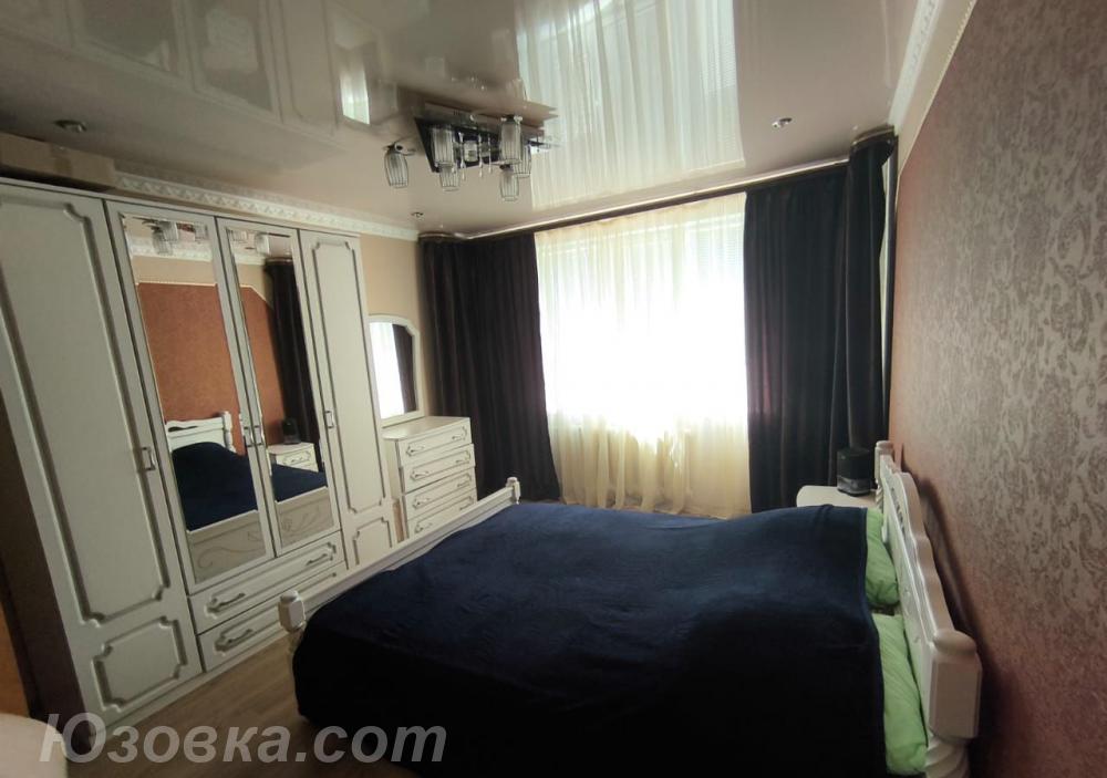 2-комн. квартира, 54м², с мебелью, 2/5 эт., ДОНЕЦК