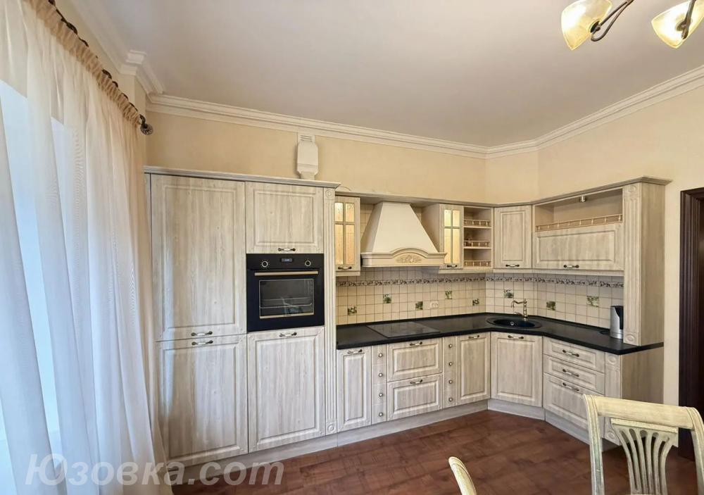 1-комн. квартира, 58м², с мебелью, 2/5 эт., ДОНЕЦК
