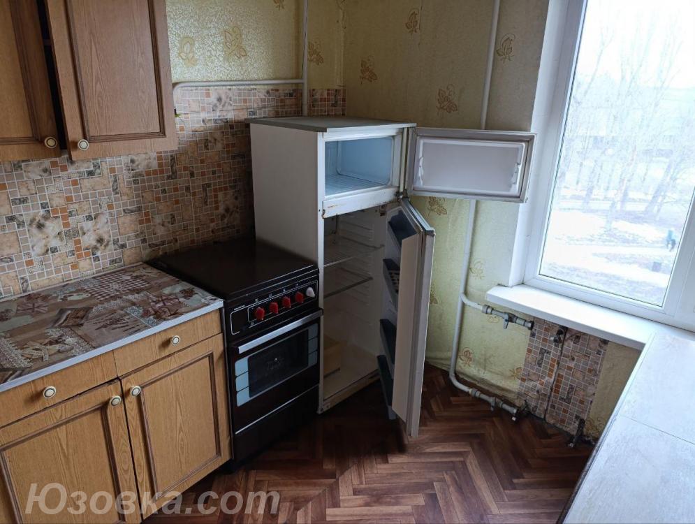 1-комн. квартира, 32 м², вторичка, 4/5 эт., Зугрэс