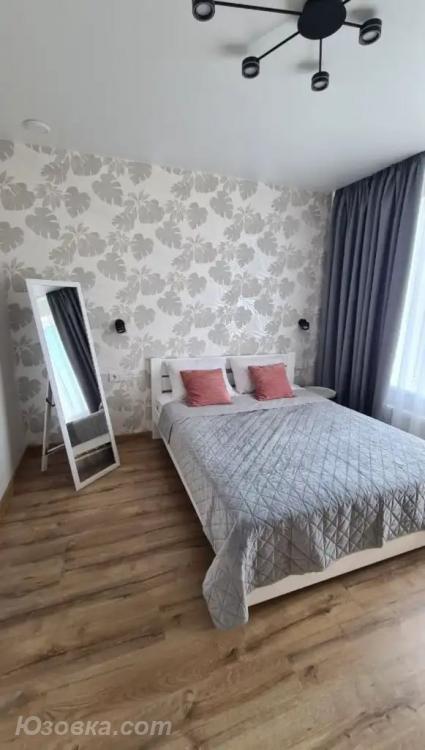 2-комн. квартира, 55м², с мебелью, 5/9 эт., ДОНЕЦК