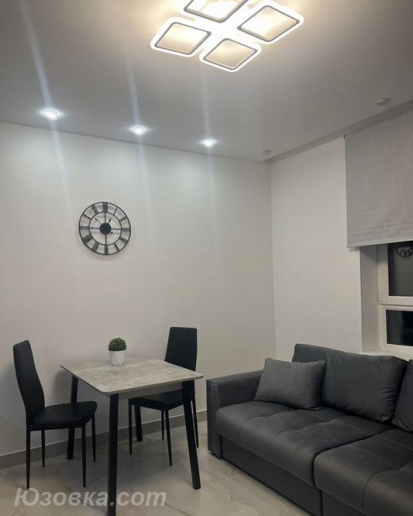 1-комн. квартира, 42м², с мебелью, 2/5 эт., ДОНЕЦК