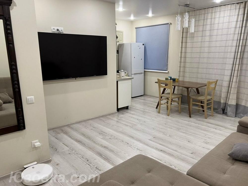 2-комн. квартира, 52м², с мебелью, 2/9 эт., ДОНЕЦК