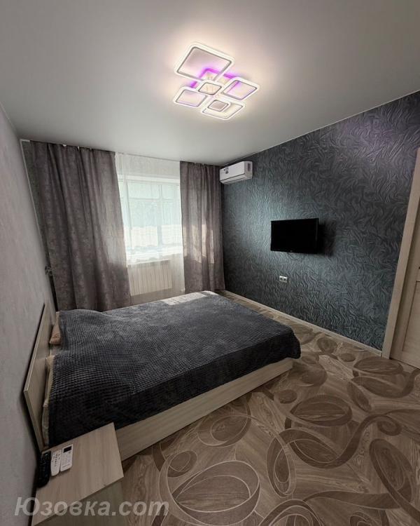 2-комн. квартира, 46м², с мебелью, 4/9 эт., ДОНЕЦК