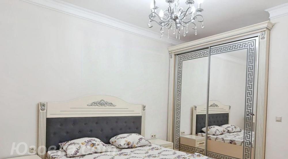 2-комн. квартира, 42м², с мебелью, 5/5 эт., ДОНЕЦК
