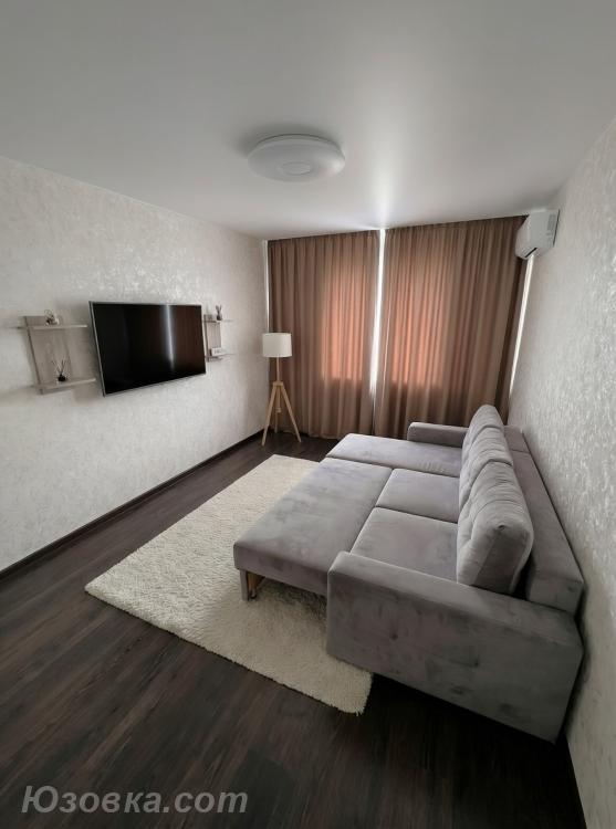 1-комн. квартира, 42м², с мебелью, 1/1 эт.