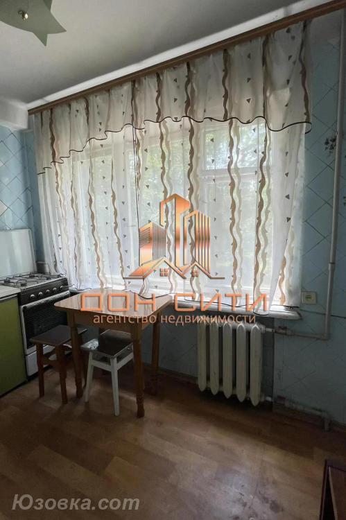 2-комн. квартира, 45 м², вторичка, 2/5 эт.