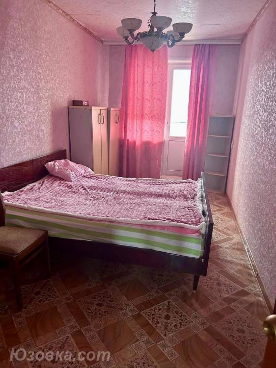 3-комн. квартира, 68 м², вторичка, 9/9 эт., ДОНЕЦК